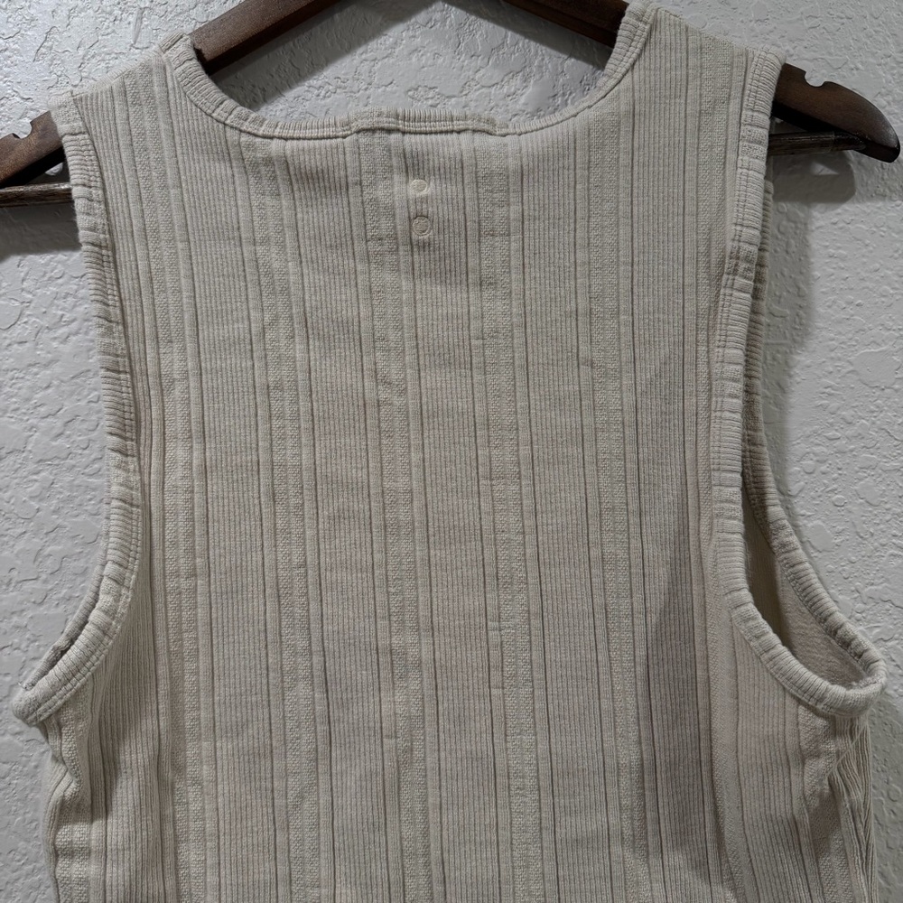 about:blank Men’s Basic Cream Ribbed Sleevless Tank Top Size XS - Picture 4 of 8